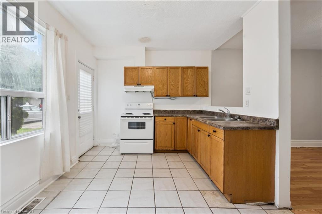 126 Wellington Street N, Kitchener, Ontario  N2H 5K1 - Photo 16 - 40845950