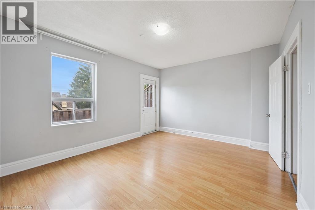 126 Wellington Street N, Kitchener, Ontario  N2H 5K1 - Photo 30 - 40845950