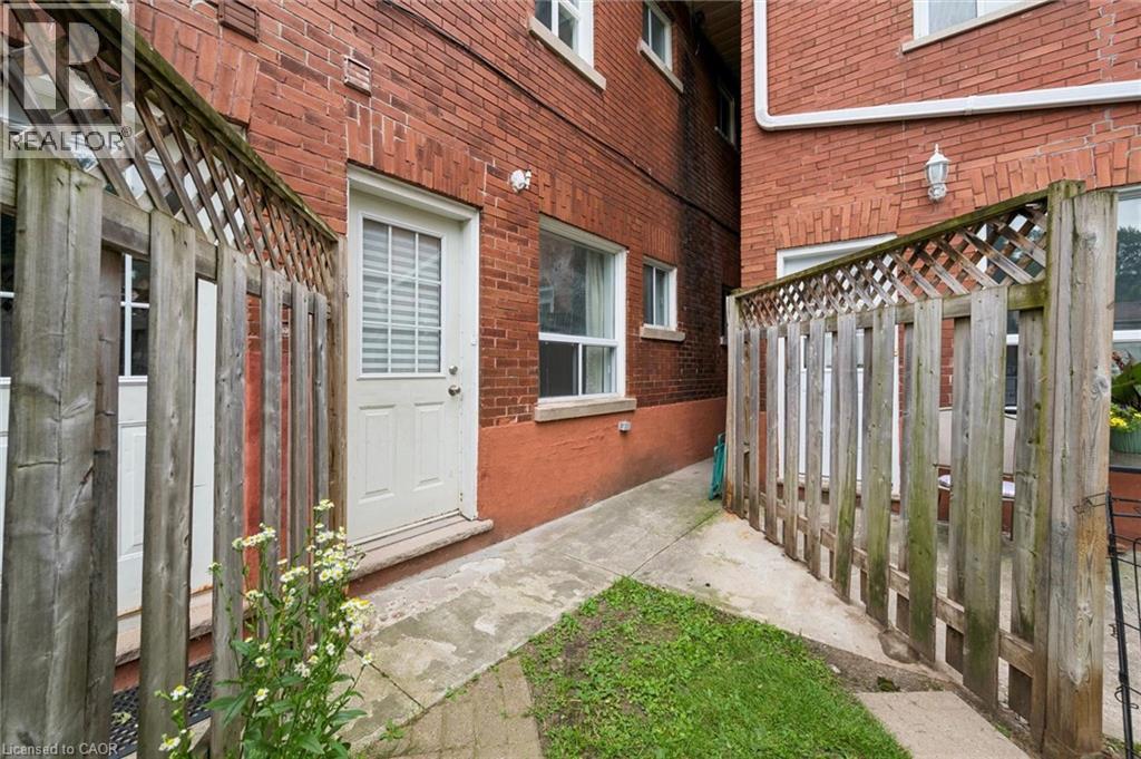 126 Wellington Street N, Kitchener, Ontario  N2H 5K1 - Photo 35 - 40845950
