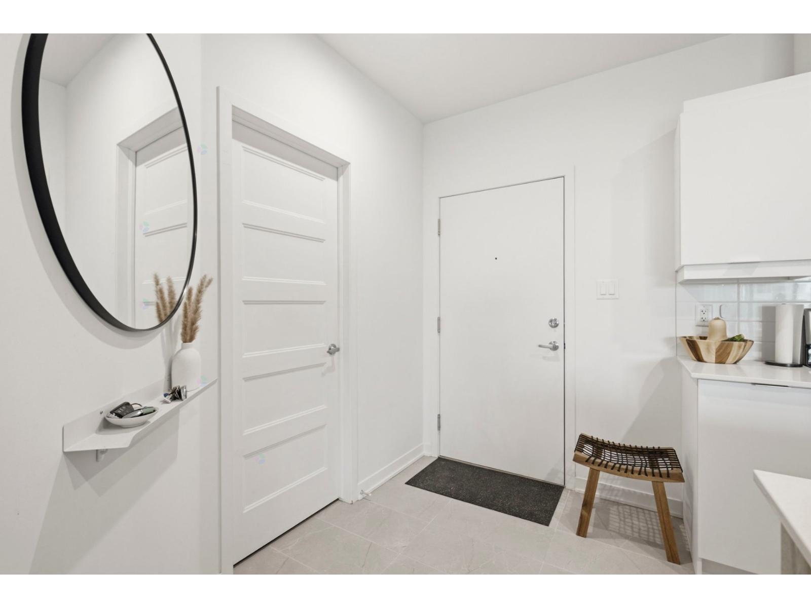 2530 Rue Maurice-Savoie|#202 Longueuil (Le Vieux-Longueuil) Quebec Canada J4N0K2 4