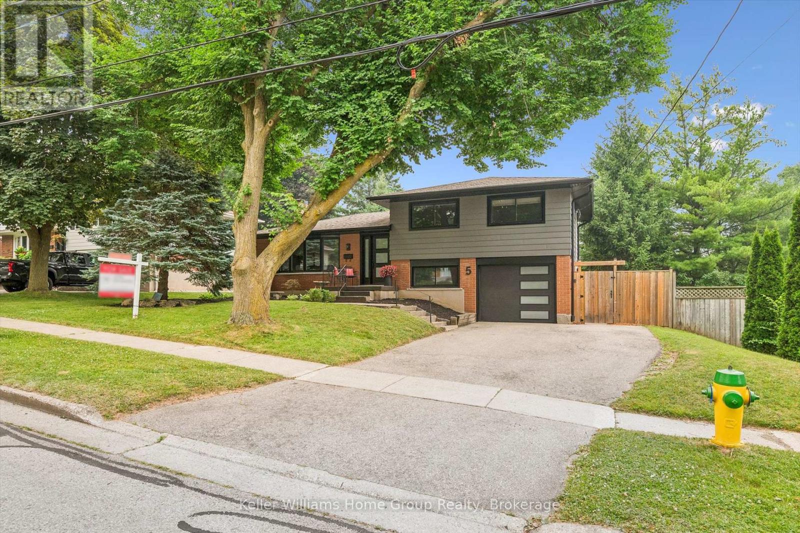 5 Cheltonwood Avenue, Guelph, Ontario N1E 4E1 - Photo 2 - X13574194