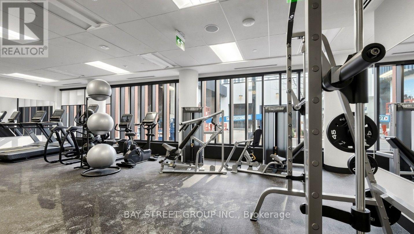 2023 - 5858 Yonge Street, Toronto, Ontario  M2M 0C6 - Photo 49 - C13574226