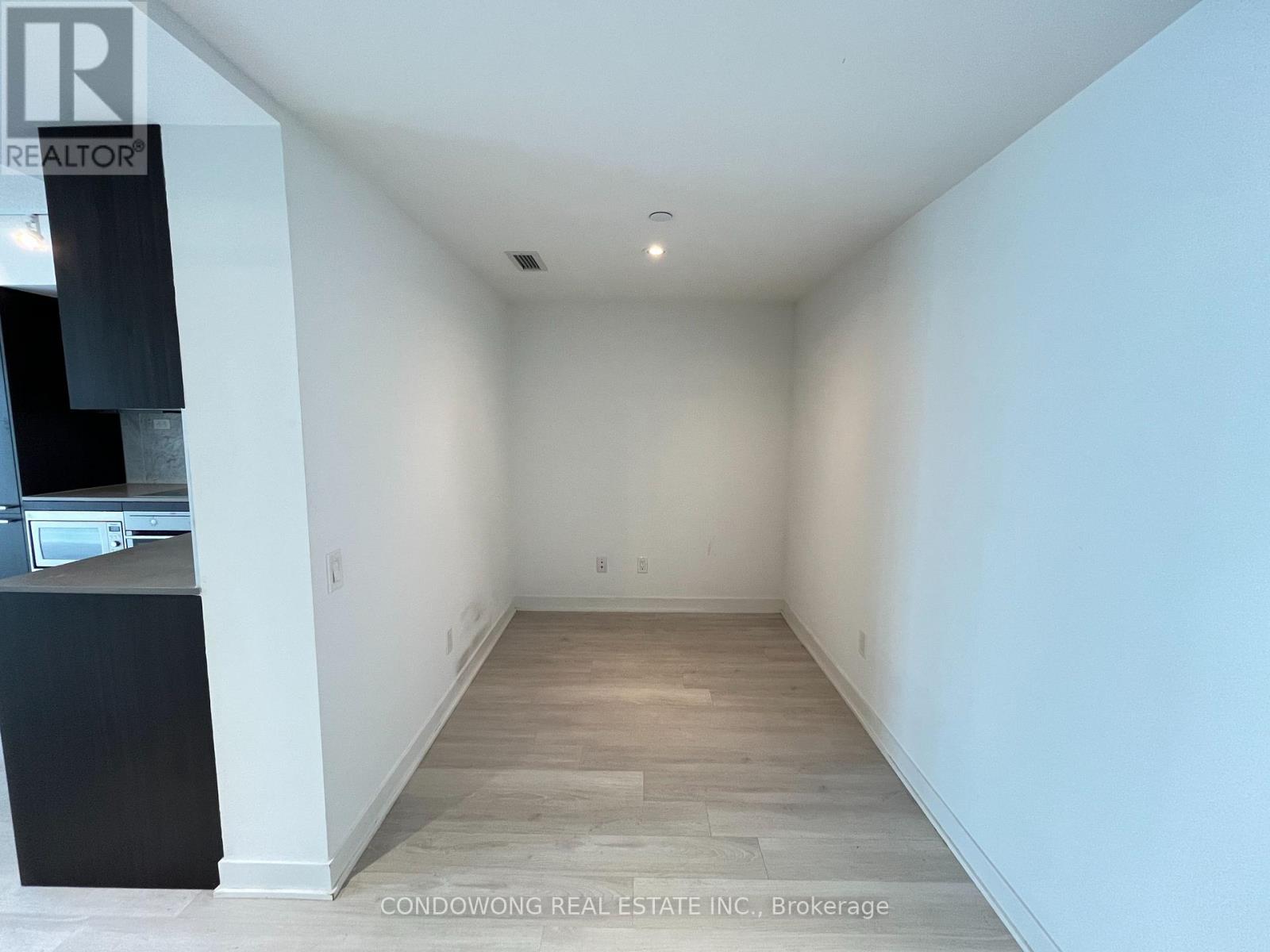 3015 - 70 Queens Wharf Road, Toronto, Ontario  M5V 0J2 - Photo 7 - C13574250