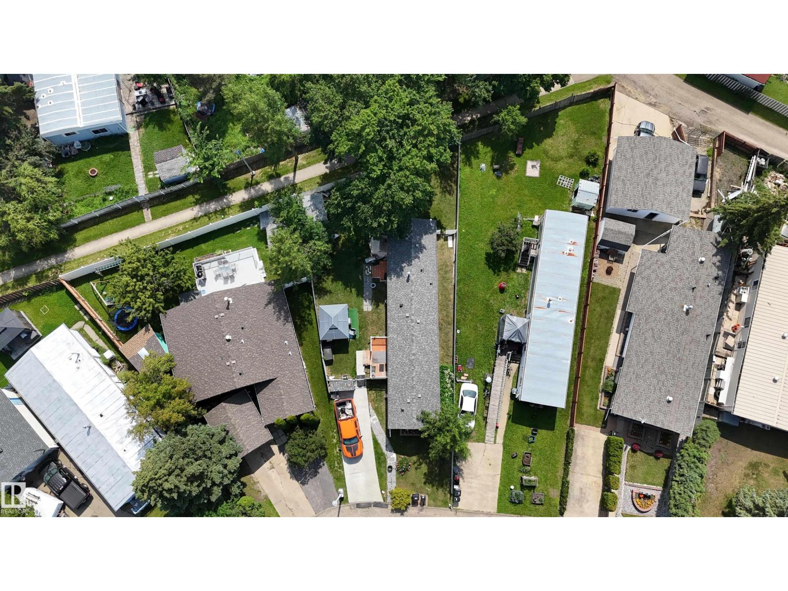 157 Lee Ridge Rd NW, Edmonton, Alberta  T6K 0N1 - Photo 38 - E4499323
