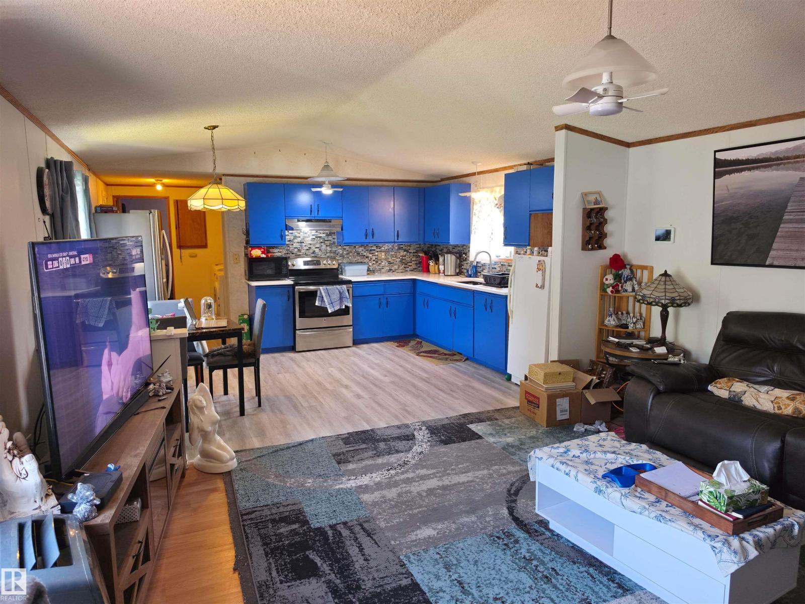 157 Lee Ridge Rd NW, Edmonton, Alberta  T6K 0N1 - Photo 6 - E4499323
