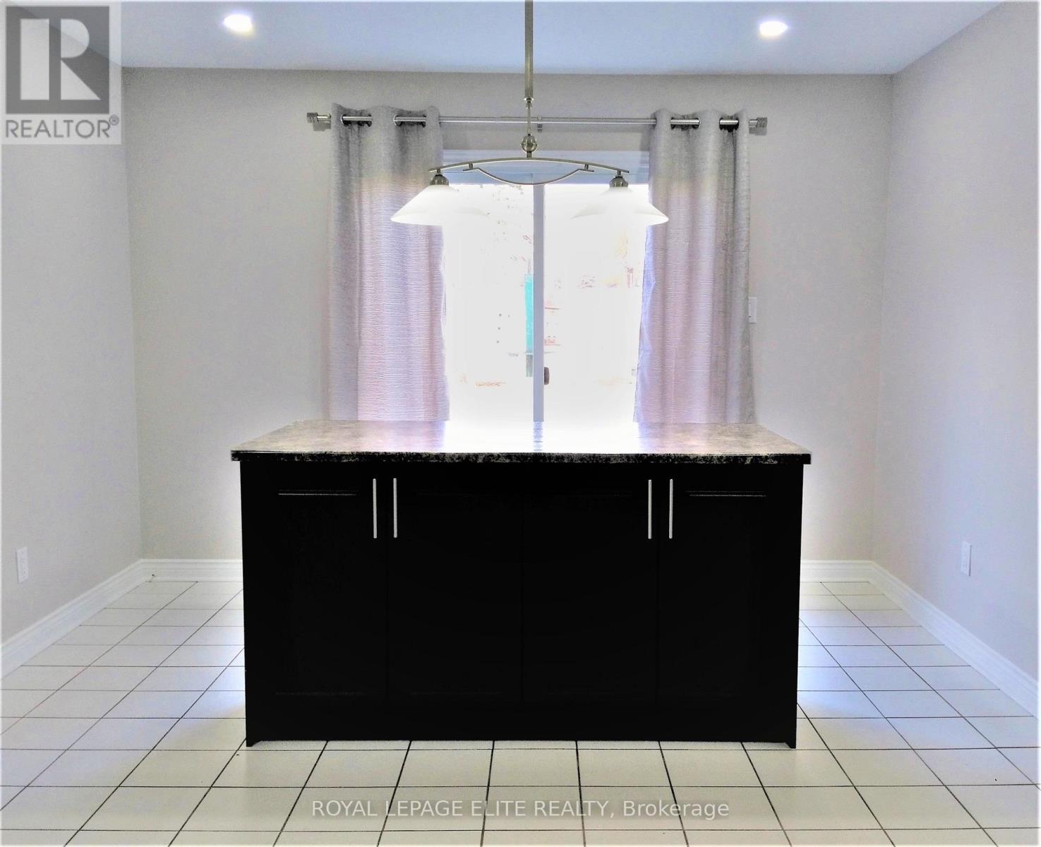 1171 Giles Gate, Oakville, Ontario  L6M 2S4 - Photo 6 - W13574228