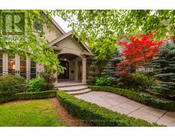 11 COUNTRY CLUB DRIVE, Toronto, Ontario