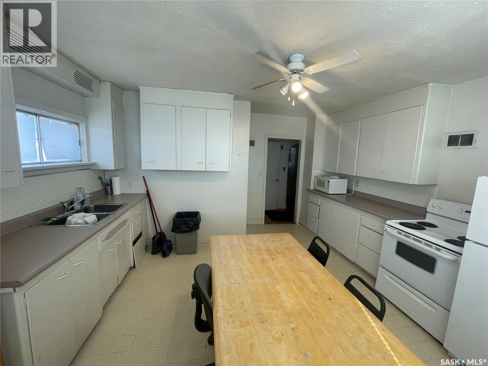 2318 8th Street E, Saskatoon, Saskatchewan S7H 0V5 - Photo 37 - SK042604