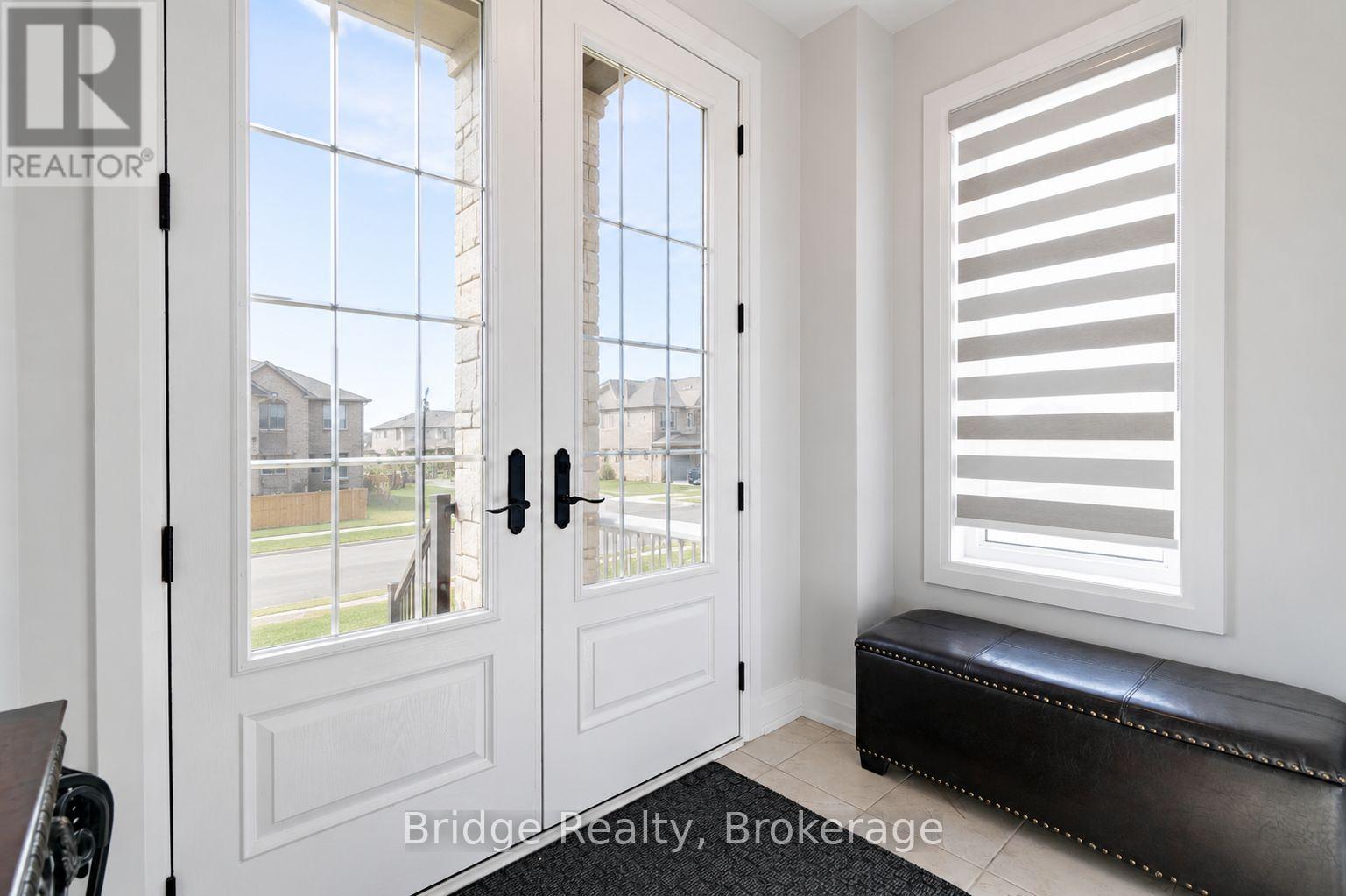 1219 Upper Thames Drive, Woodstock, Ontario  N4T 0H2 - Photo 8 - X13574396