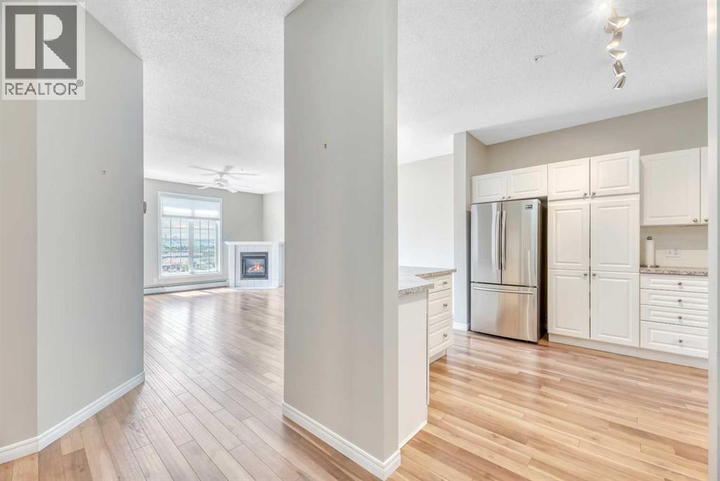 233, 5201 Dalhousie Drive Nw, Calgary, Alberta T3A 5Y7 - Photo 9 - A2326462