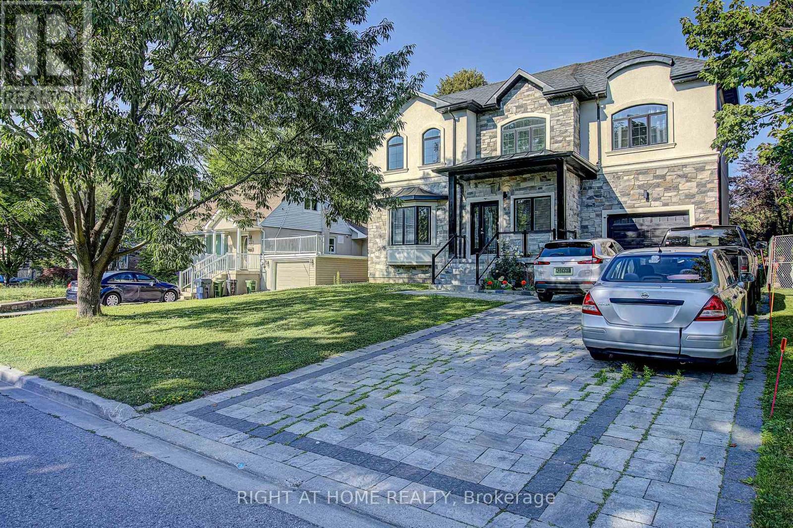 67 Scarborough Heights Boulevard, Toronto, Ontario  M1M 2V5 - Photo 16 - E13521506