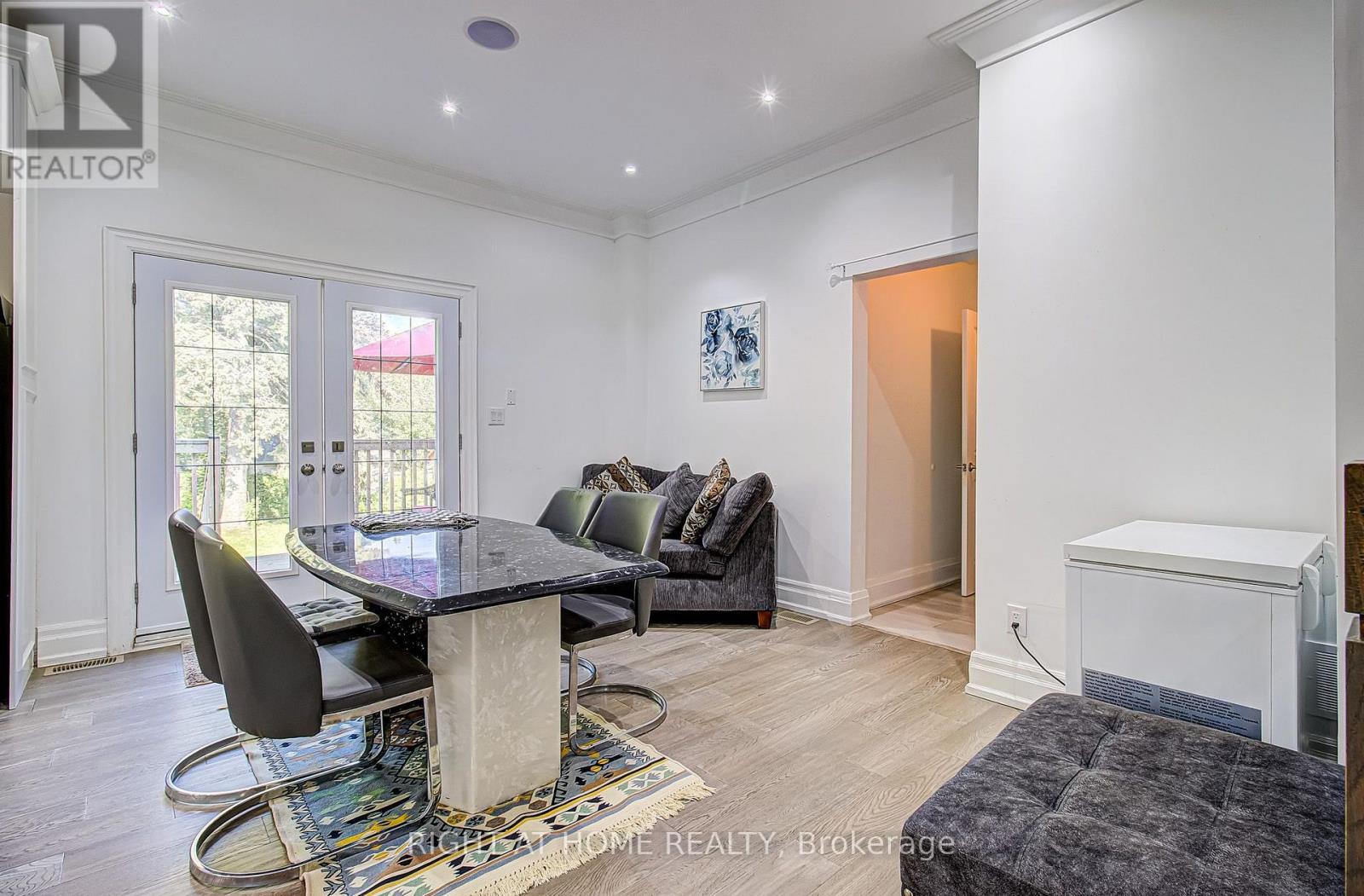 67 Scarborough Heights Boulevard, Toronto, Ontario  M1M 2V5 - Photo 49 - E13521506