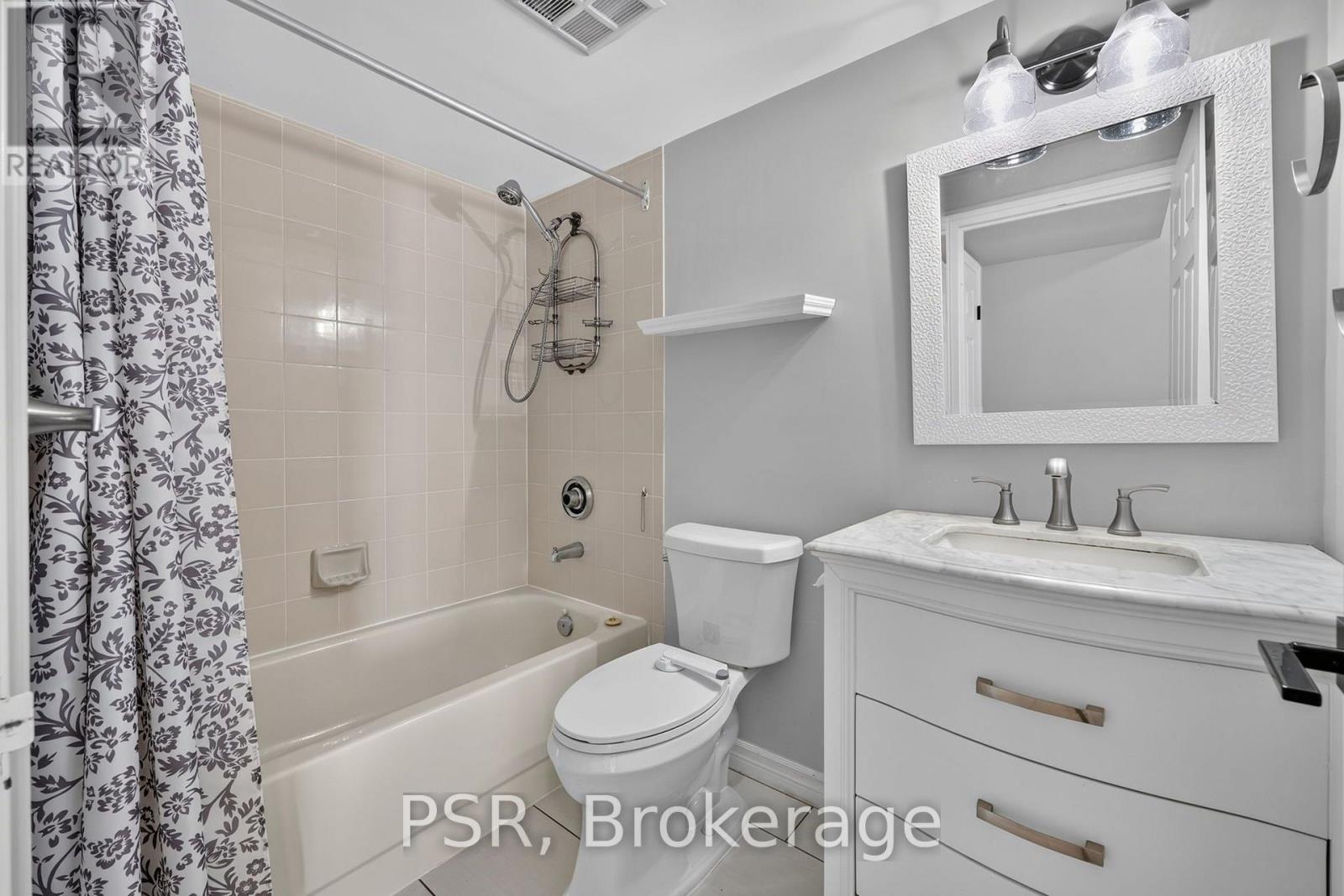 806 - 270 Davis Drive, Newmarket (Central Newmarket), Ontario  L3Y 8K2 - Photo 19 - N13574502