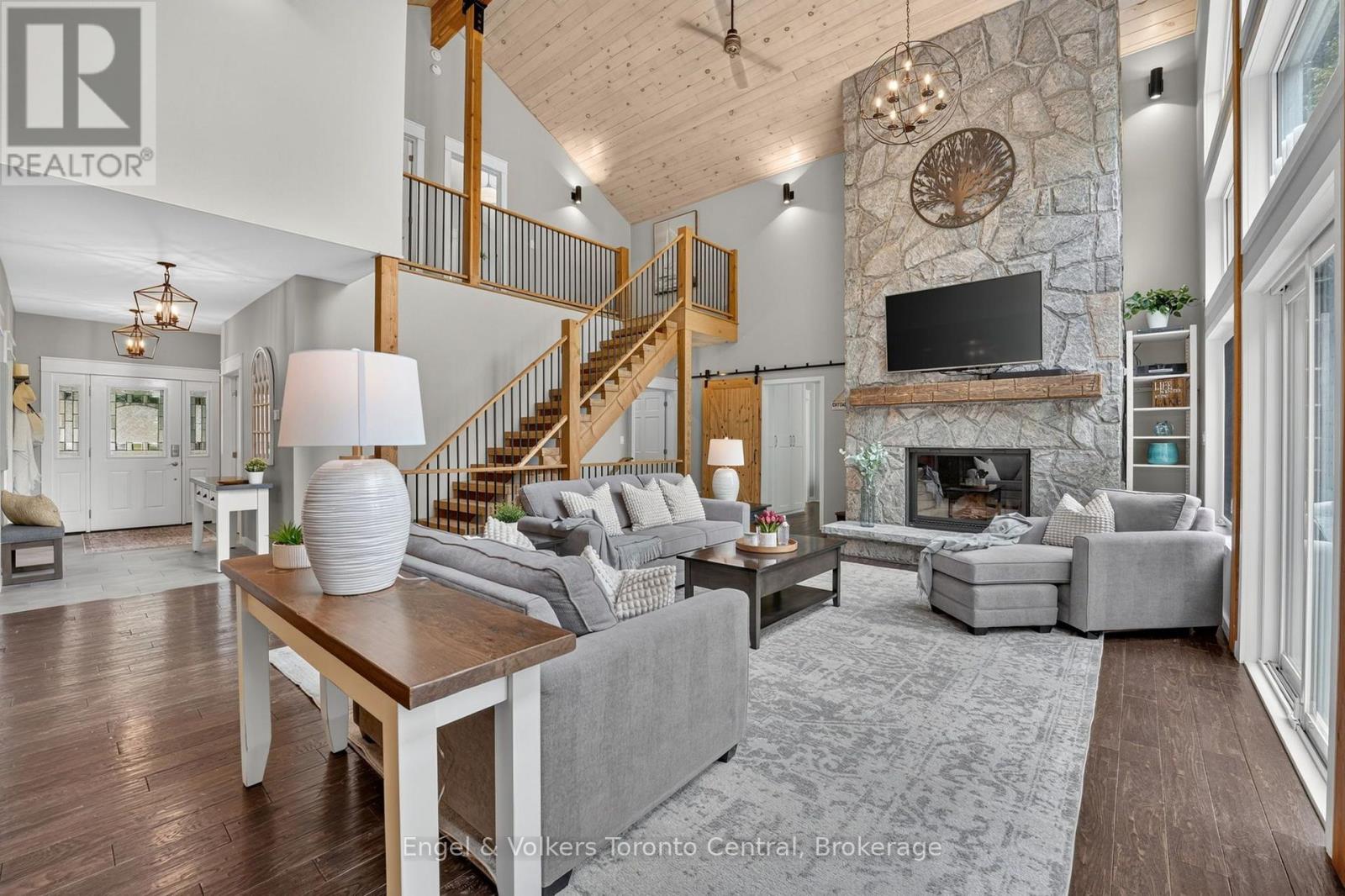 1076 Healey Lake Road, Bracebridge, Ontario  P1L 1X3 - Photo 11 - X13574482