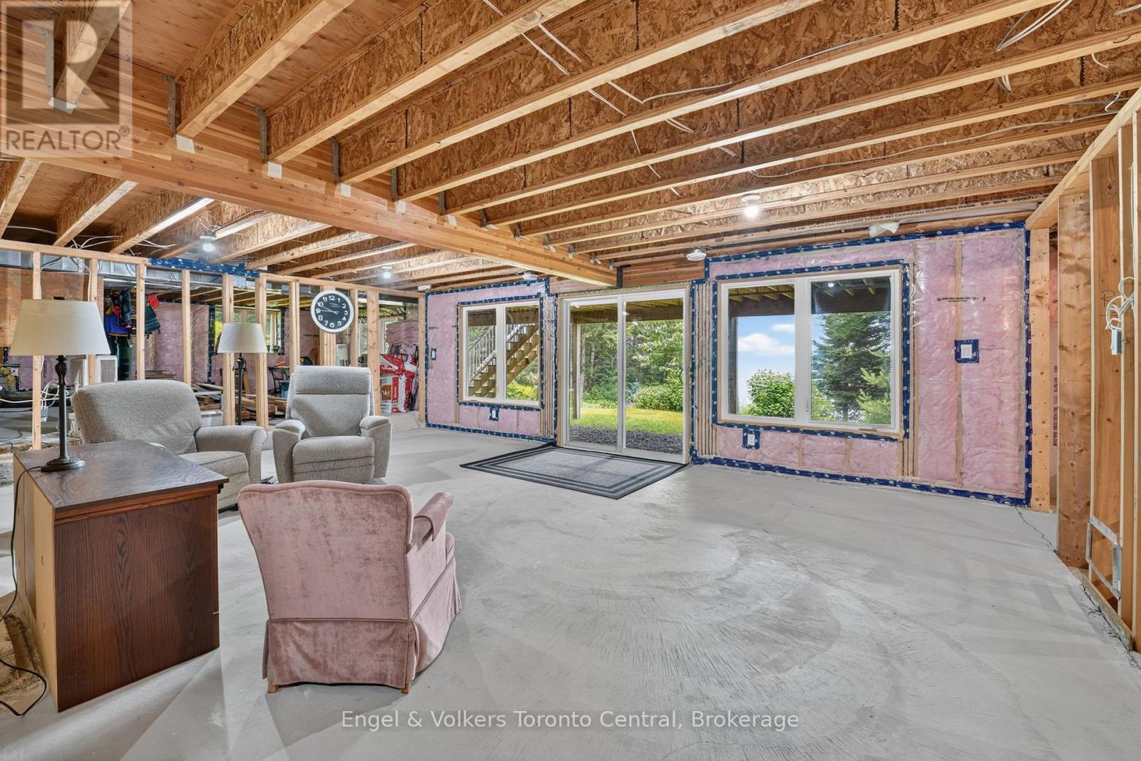 1076 Healey Lake Road, Bracebridge, Ontario  P1L 1X3 - Photo 34 - X13574482