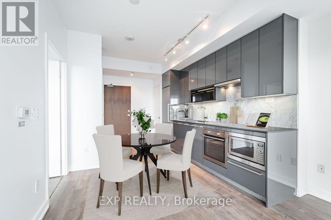 206 - 115 Mcmahon Drive, Toronto (Bayview Village), Ontario  M2K 0E3 - Photo 2 - C13574496