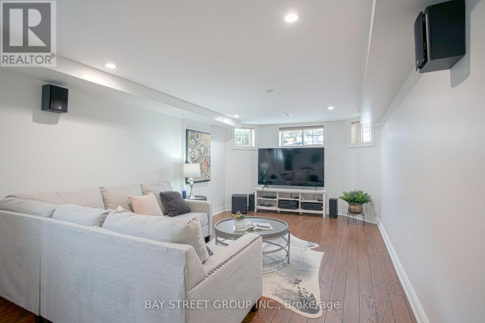 722a Lake Dr. S Drive, Georgina (Keswick South), Ontario  L4P 1V1 - Photo 23 - N13574454