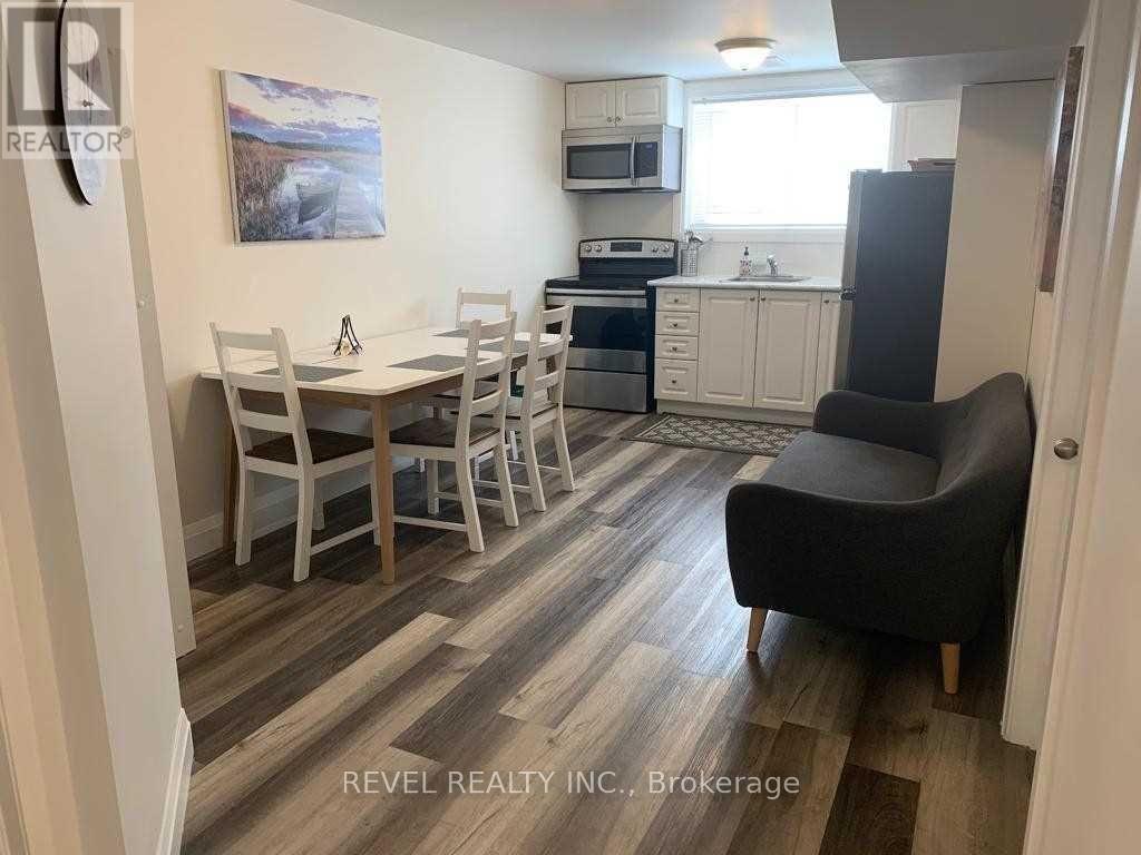 Lower - 1 Bates Court, Barrie (Painswick North), Ontario  L4N 8L9 - Photo 5 - S13574420