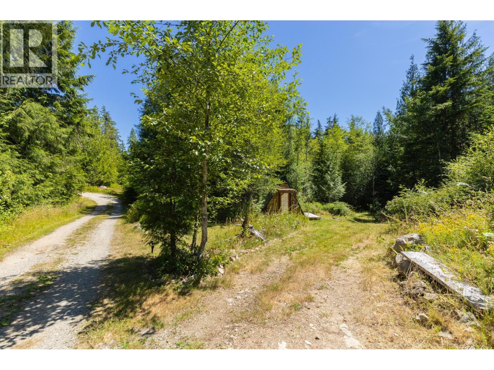 9340 Stephens Way, Halfmoon Bay, British Columbia V7Z 1G9 - Photo 31 - R3118637