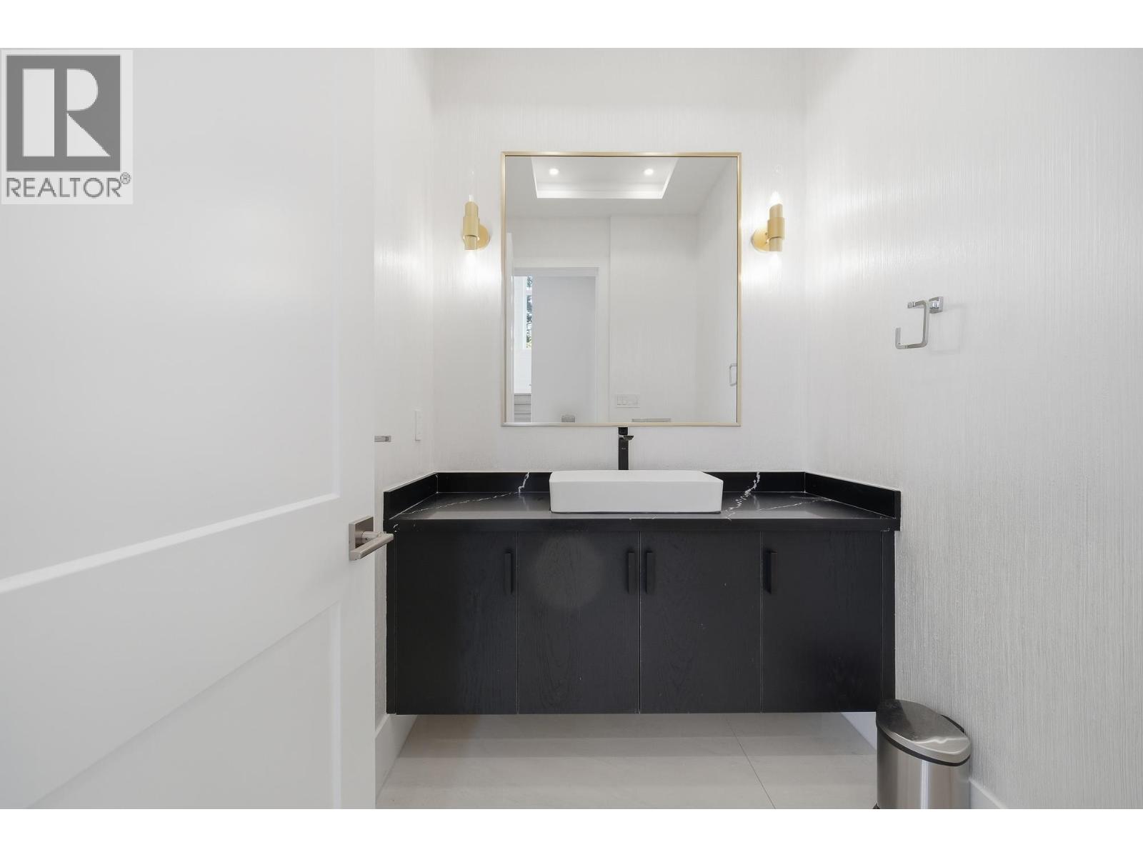 6591 Goldsmith Drive, Richmond, British Columbia  V7E 4G6 - Photo 9 - R3147197