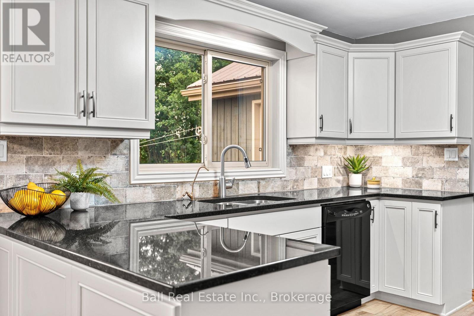 110 Greenwood Road, Otonabee-South Monaghan, Ontario  K9J 6Y3 - Photo 12 - X13574610