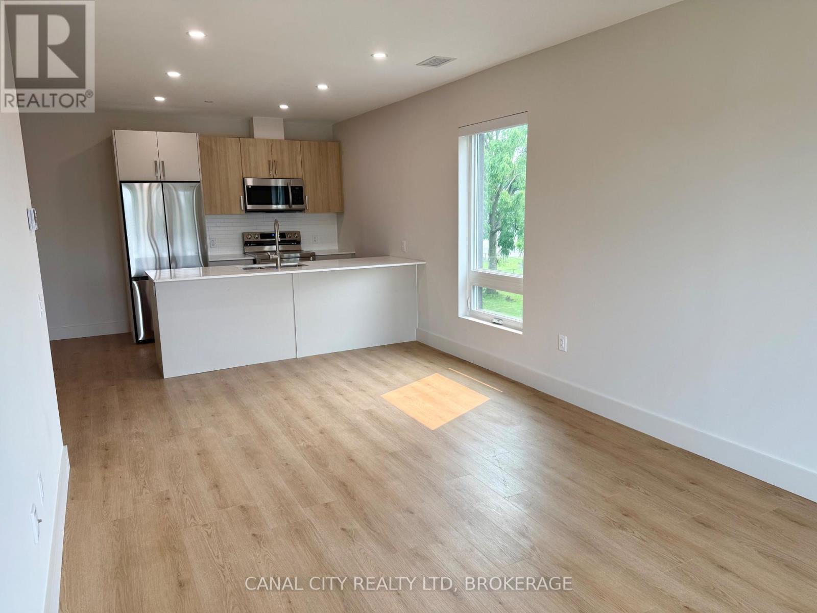 407 - 8 Hutt Lane, Thorold, Ontario  L2V 1V4 - Photo 11 - X13559758
