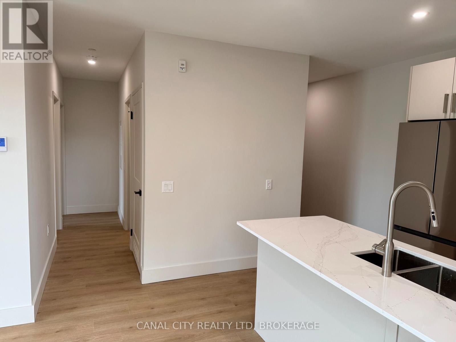 407 - 8 Hutt Lane, Thorold, Ontario  L2V 1V4 - Photo 13 - X13559758