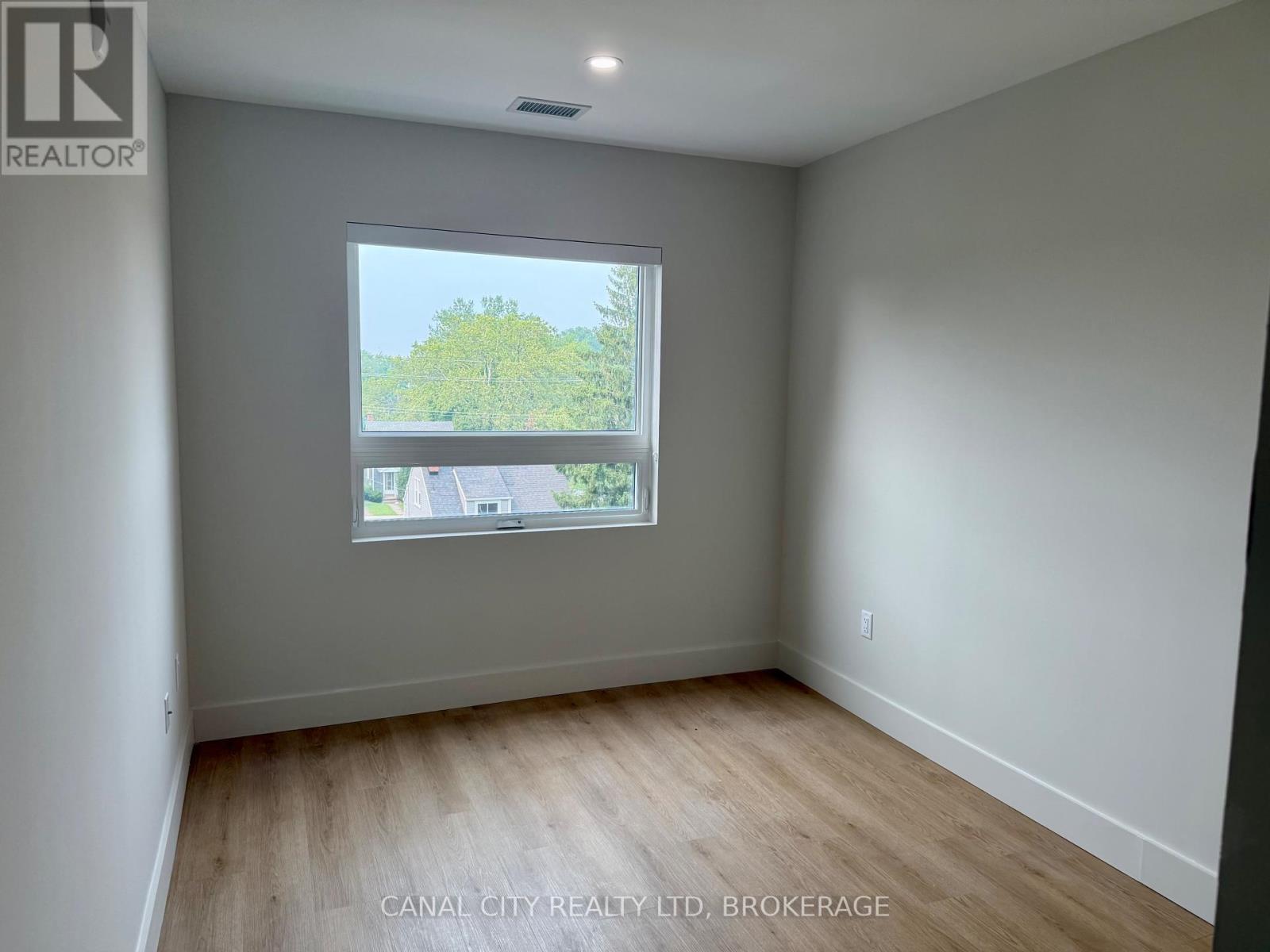 407 - 8 Hutt Lane, Thorold, Ontario  L2V 1V4 - Photo 16 - X13559758
