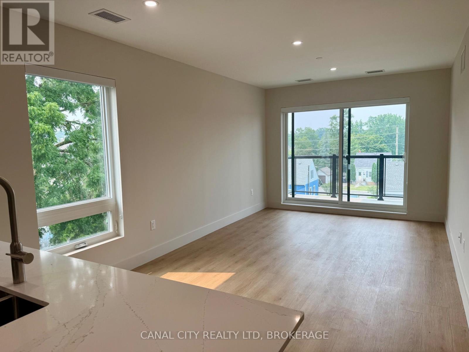 407 - 8 Hutt Lane, Thorold, Ontario  L2V 1V4 - Photo 6 - X13559758