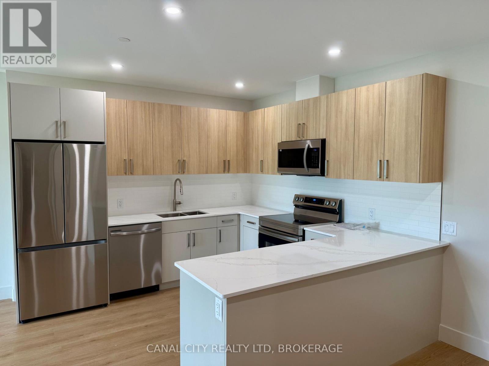 506 - 8 Hutt Lane, Thorold, Ontario  L2V 1V4 - Photo 5 - X13559760
