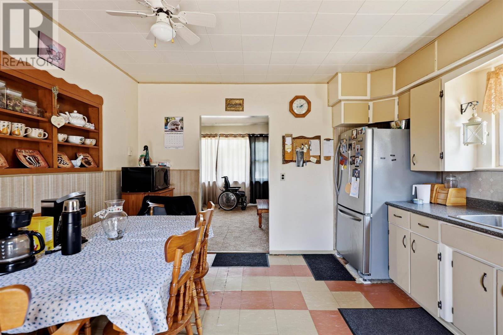 902 Frontenac St, Sault Ste. Marie, Ontario  P6A 5K9 - Photo 8 - SM261858