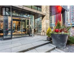 1702 - 110 CHARLES STREET E, Toronto, Ontario