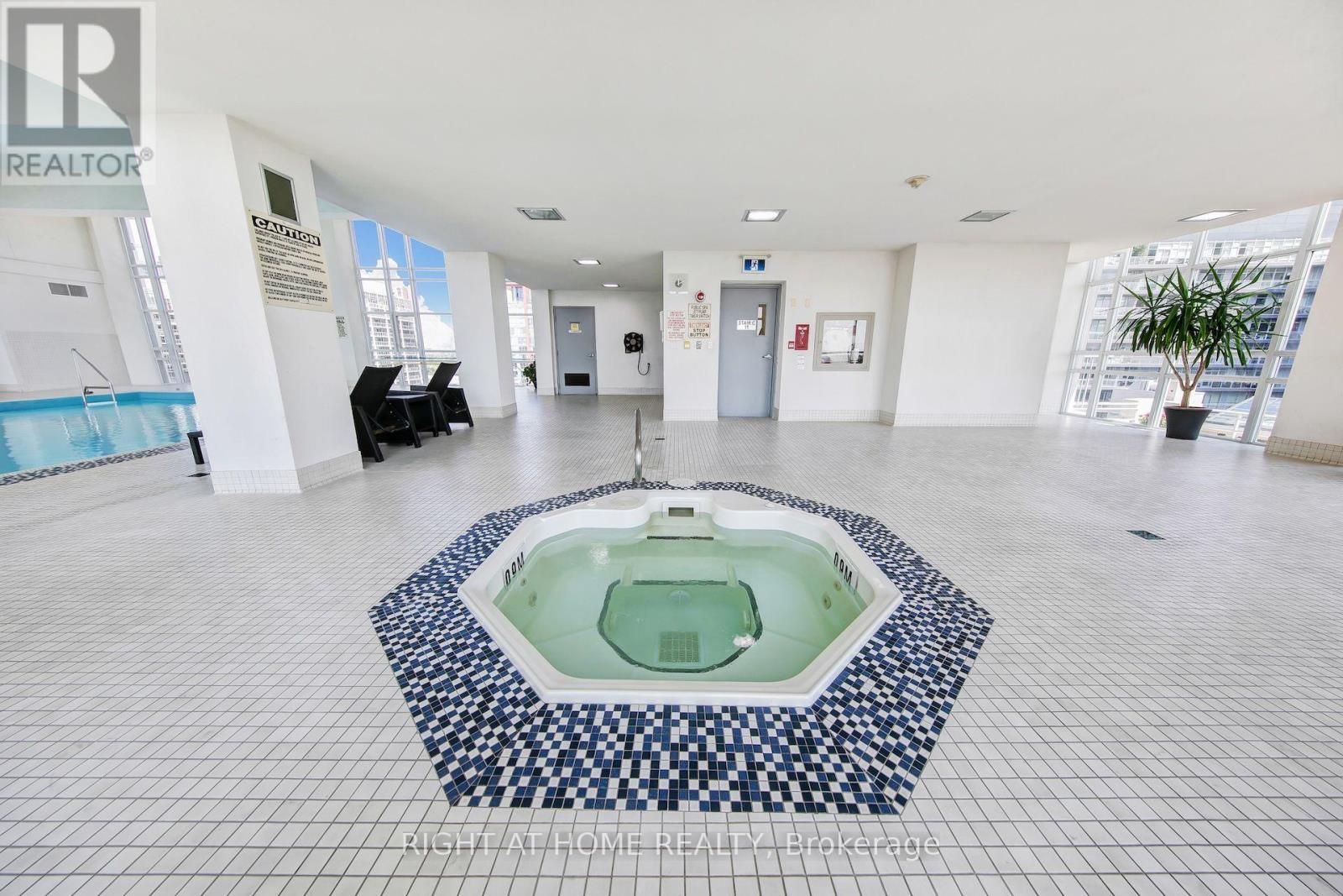 2409 - 21 Grand Magazine Street S, Toronto (Niagara), Ontario  M5V 1B5 - Photo 45 - C13574604