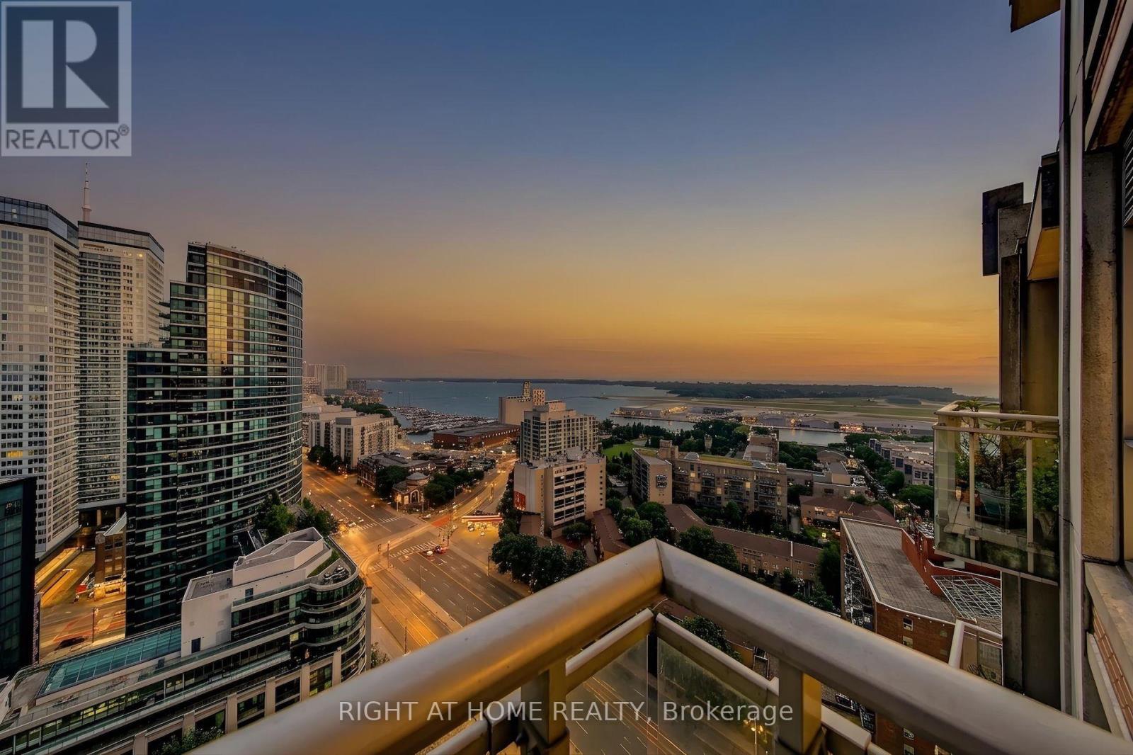 2409 - 21 Grand Magazine Street S, Toronto (Niagara), Ontario  M5V 1B5 - Photo 7 - C13574604