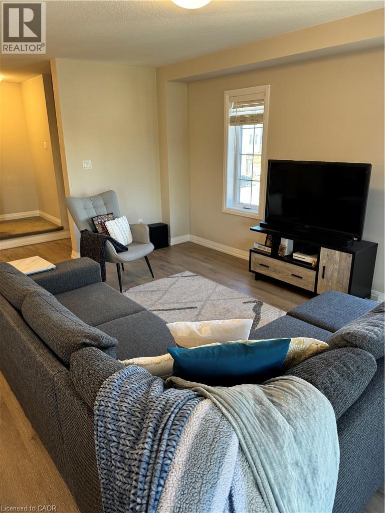 45 Bank Swallow Crescent, Kitchener, Ontario N2P 0J7 - Photo 17 - 40848462