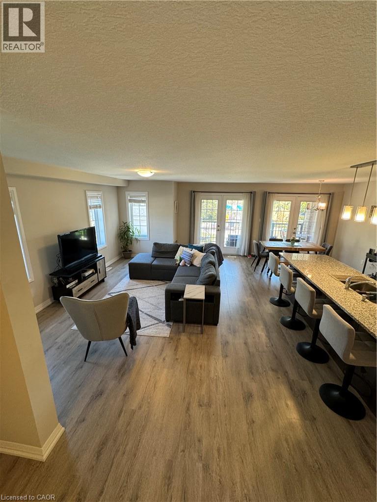 45 Bank Swallow Crescent, Kitchener, Ontario N2P 0J7 - Photo 5 - 40848462