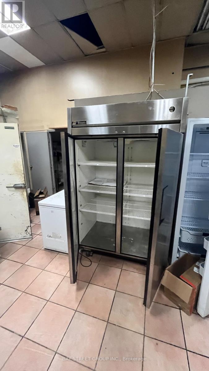 Unit 4 - 72 Steeles Avenue W, Vaughan (Crestwood-Springfarm-Yorkhill), Ontario  L4J 1A1 - Photo 15 - N13574608