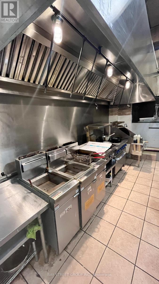 Unit 4 - 72 Steeles Avenue W, Vaughan (Crestwood-Springfarm-Yorkhill), Ontario  L4J 1A1 - Photo 20 - N13574608
