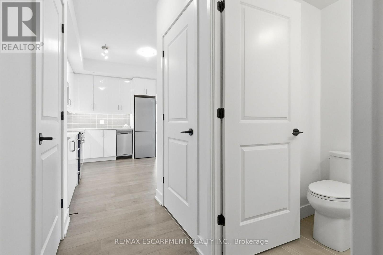 811 - 2333 Khalsa Gate, Oakville (Wm Westmount), Ontario  L6M 0X7 - Photo 4 - W13574622