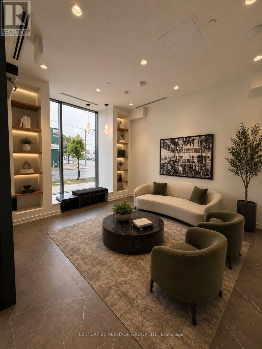 403 - 6 Chartwell Road, Toronto, Ontario  M8Z 4E8 - Photo 2 - W13574642