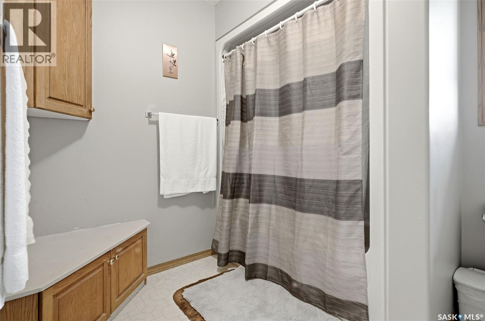 2135 Potts Crescent E, Regina, Saskatchewan  S4V 2E6 - Photo 41 - SK042859