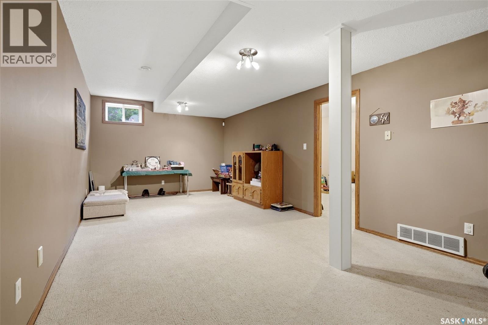 2135 Potts Crescent E, Regina, Saskatchewan  S4V 2E6 - Photo 49 - SK042859