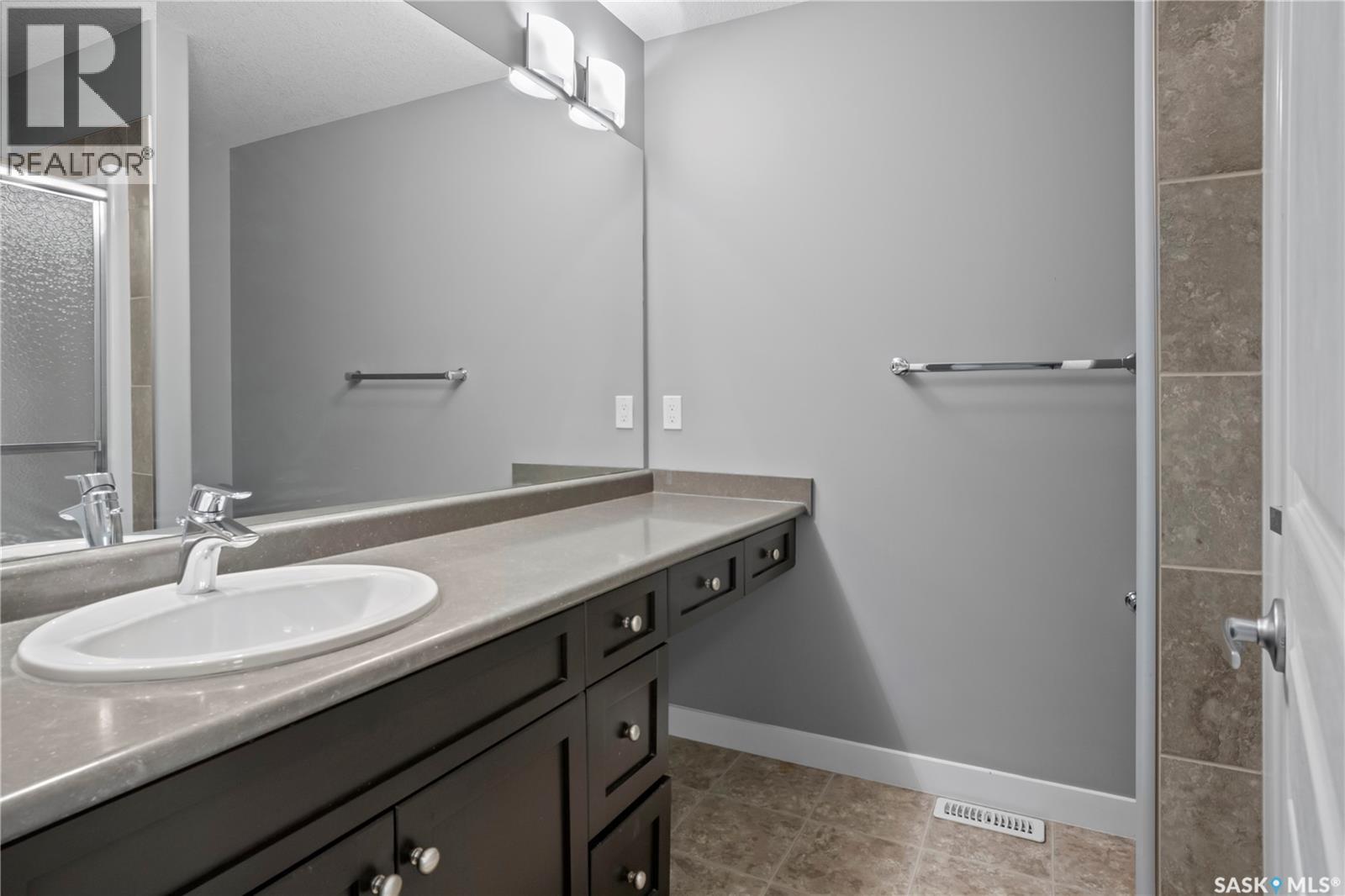 4406 Green Olive Way, Regina, Saskatchewan  S4V 3H5 - Photo 22 - SK042690