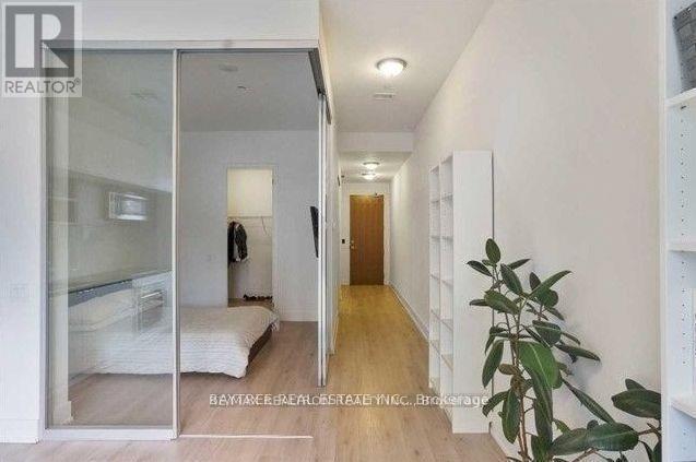 1026 - 111 ST CLAIR AVENUE W, Toronto (Yonge-St. Clair)