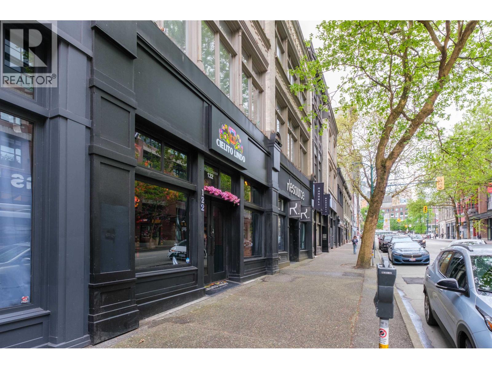 Listing image 2
