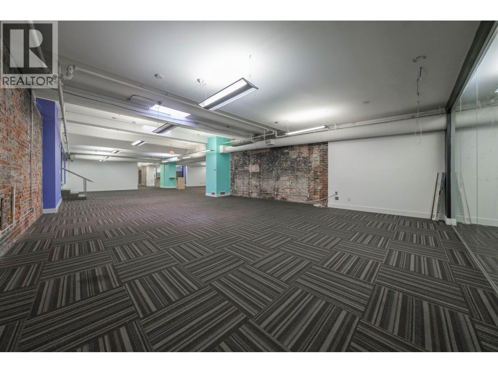 Listing image 30