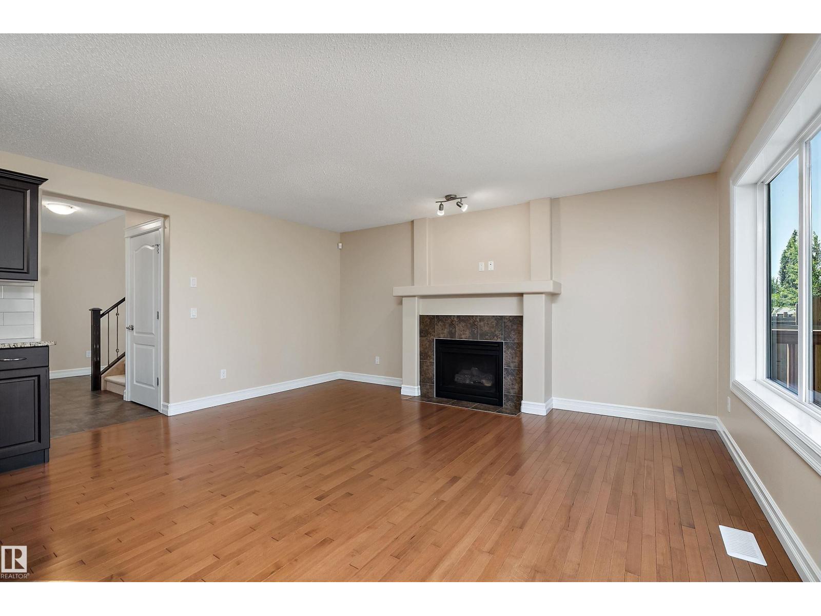 17330 8a Av SW, Edmonton, Alberta  T6W 0M8 - Photo 7 - E4499362