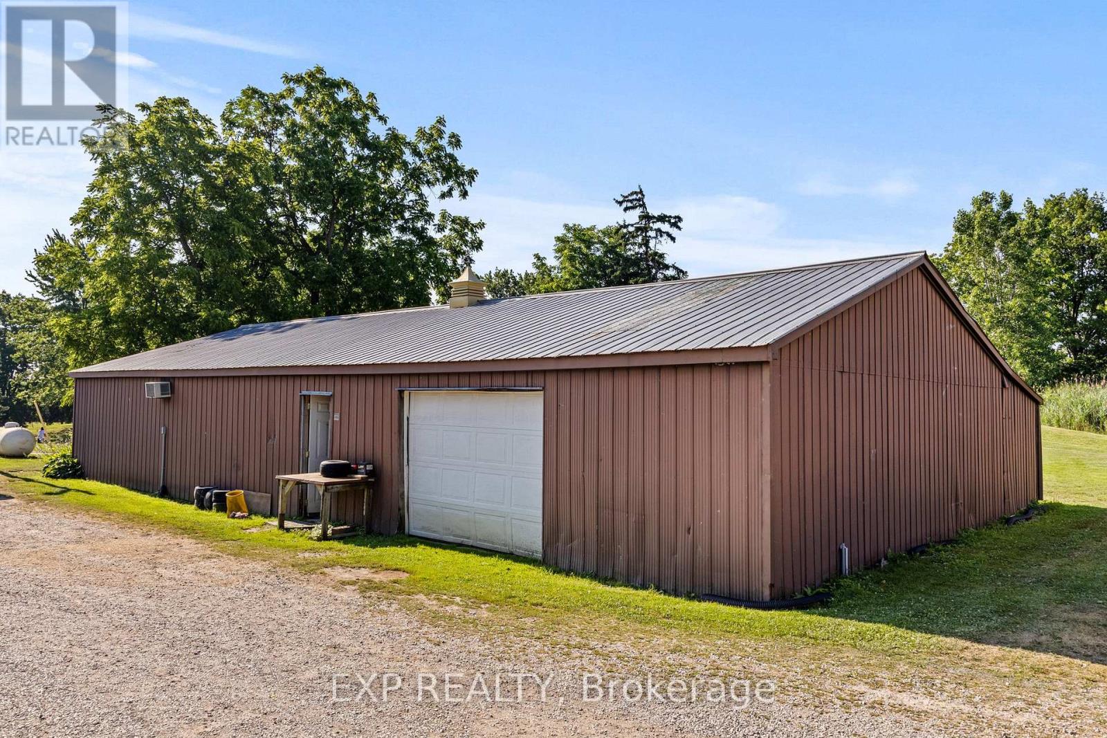 4331 Egremont Road, Plympton-Wyoming, Ontario  N0N 1E0 - Photo 27 - X13574756
