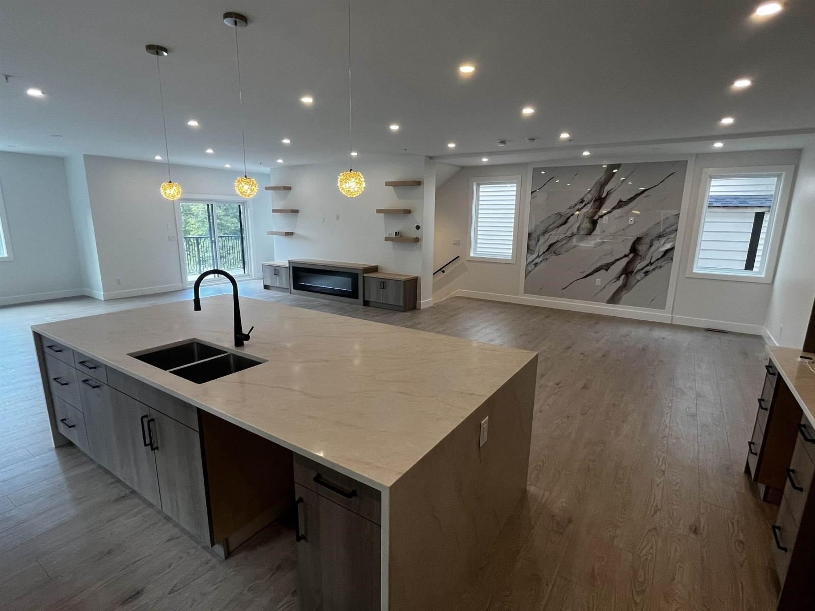8447 FOREST GATE DRIVE|Eastern Hillsides — photo 8