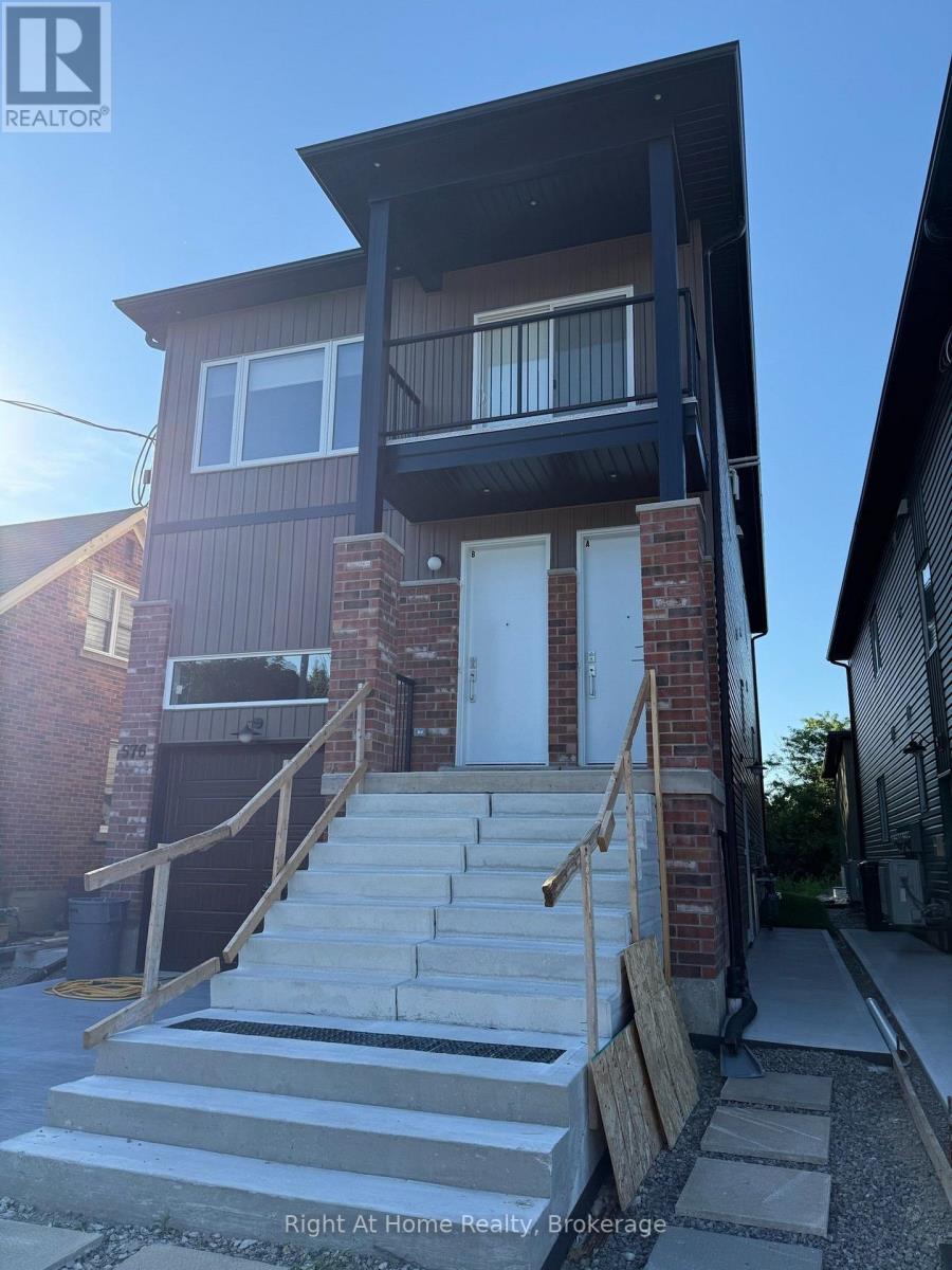 576B GUELPH STREET, Kitchener, Ontario